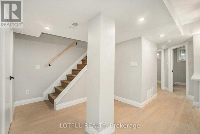 Photo - 75 Dalehurst Dr