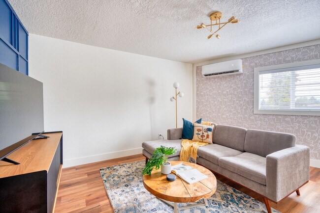 4335 SE Milwaukie Ave Unit SI ID1612003P
