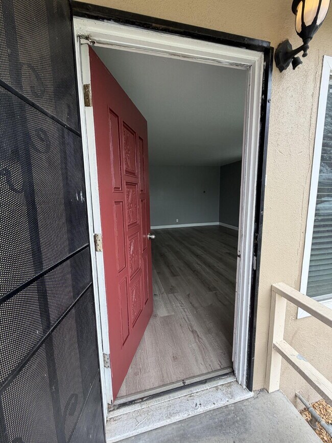 Photo - Charming 3-Bed, 2-Bath Gem with 1,372 Sq Ft of Comfort in Modesto!