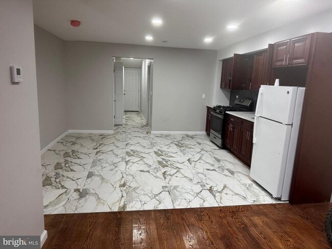 Photo - 810 McDowell Ave