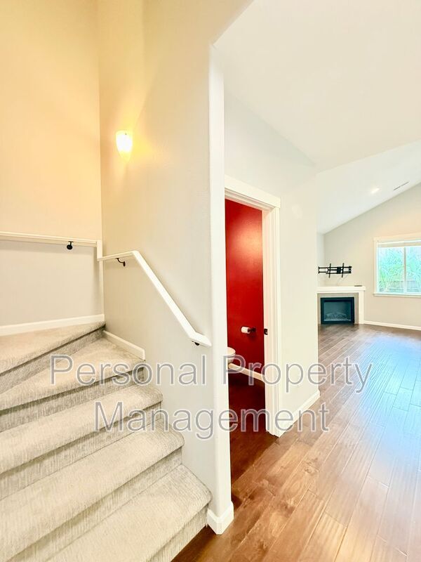 Photo - 2606 NE 130th Ct