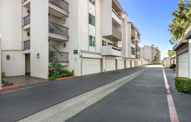 Condo w/ Cowles Mountain View & Garage - Condo w/ Cowles Mountain View & Garage Unidad 47