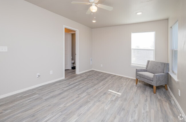 3BR, 2.5BA - 1,400SF - Bedroom 2