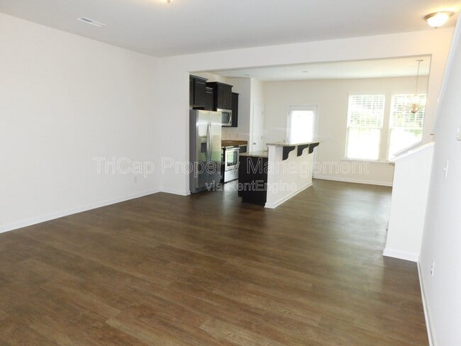 Photo - 5041 Eagle Stone Lane