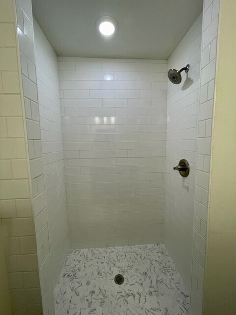 Photo - 1 Inchcape Ln