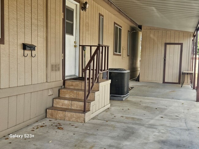Photo - 15300 Palm Dr