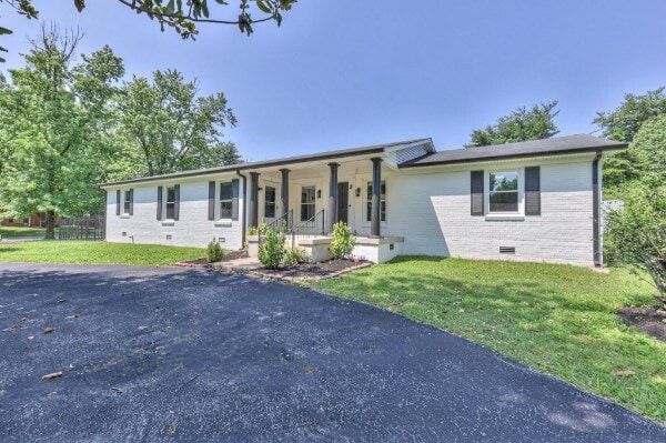 Building Photo - 1124 Toddington Dr Rental