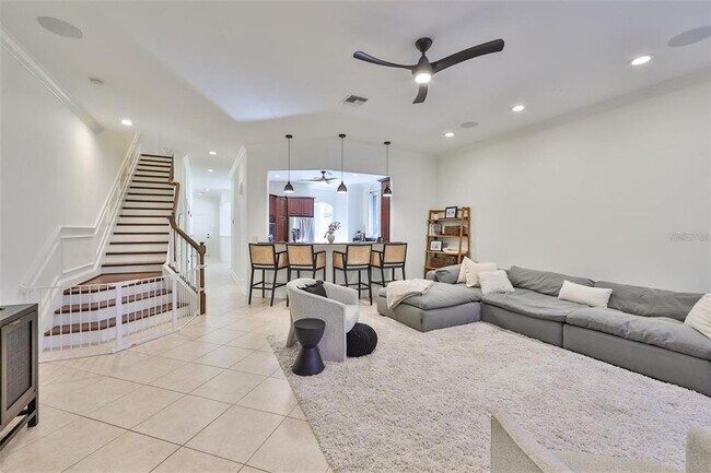 Photo - 602 Saxony Blvd