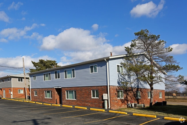 The Georgetown Apartments