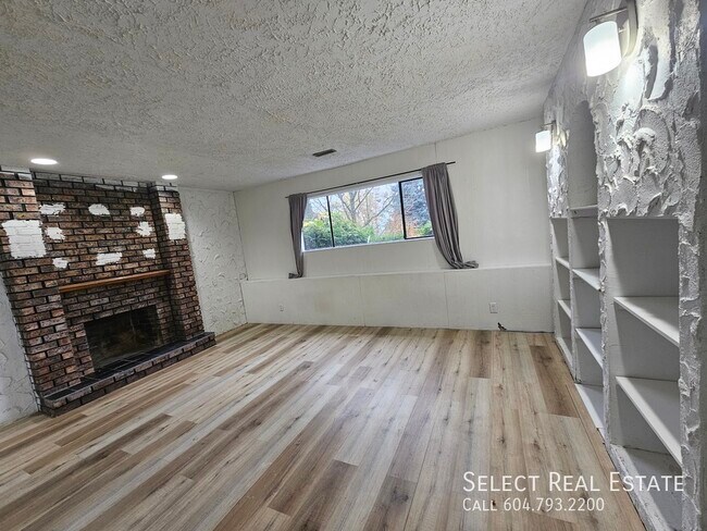 Photo - 13454 Crestview Dr