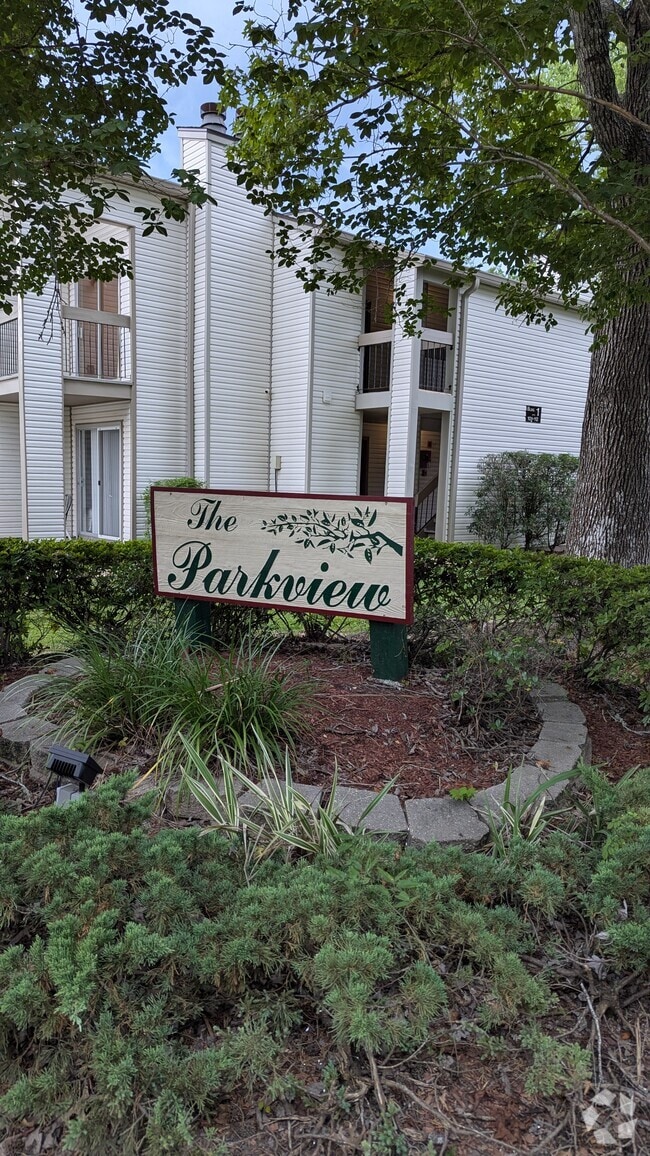 Building Photo - 104 Parkview Blvd Unit 104 Rental
