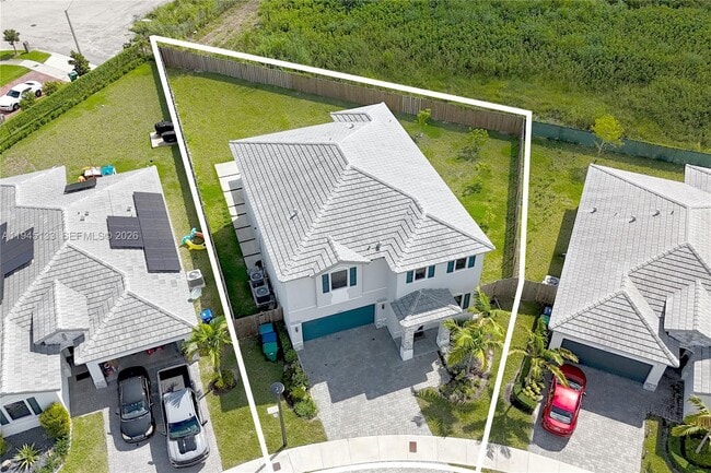 Building Photo - 28425 SW 133rd Path