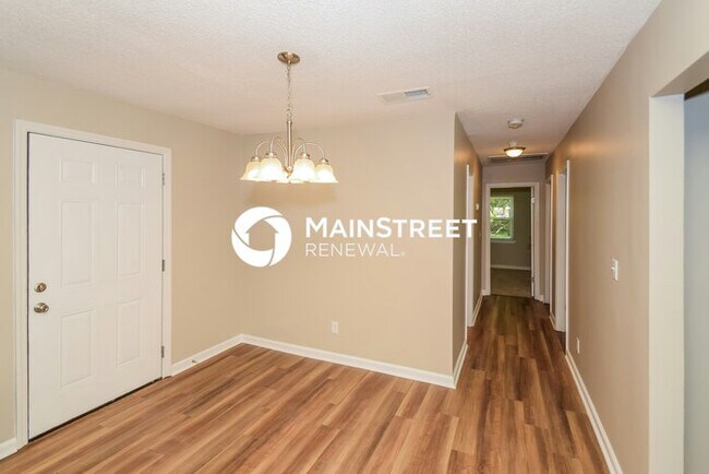 Photo - 4 Bedroom Pet-Friendly Home in Leeds, AL with Main Street Renewal