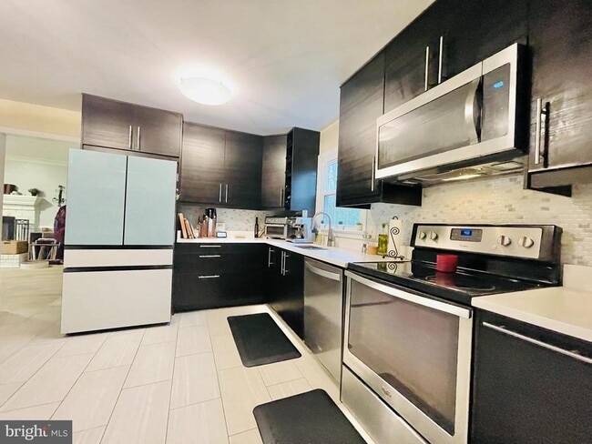 Photo - 3103 Titanic Dr