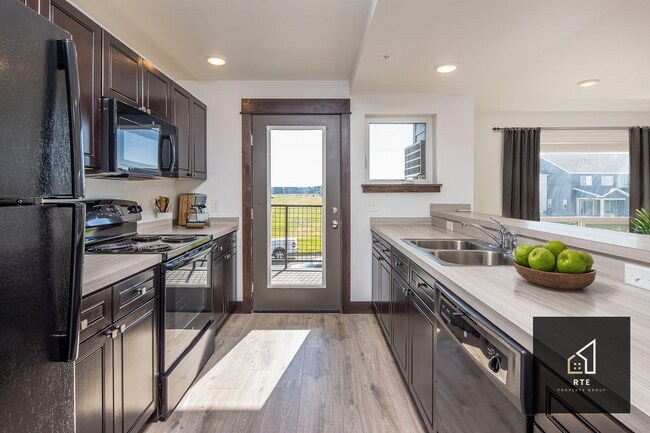 Photo - 1200 Abigail Ln Unidad 202