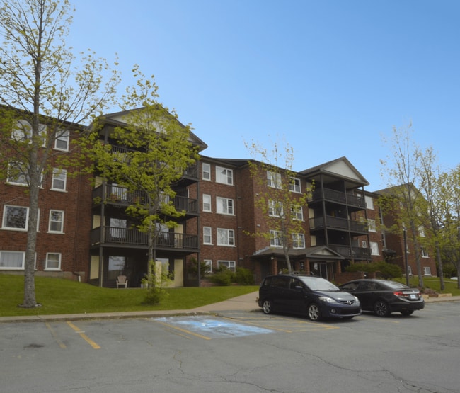 Building Photo - 95 Knightsridge