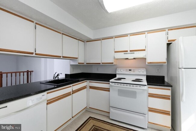 Photo - 1627 Purple Sage Dr