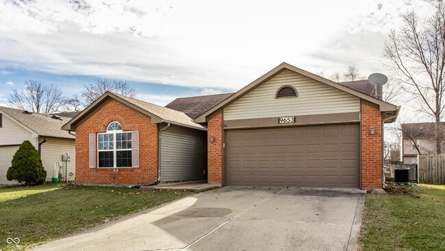 Photo - 9653 Aberdeen Ct