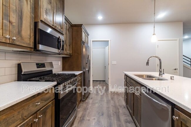 Photo - 3544 NE 61st Way