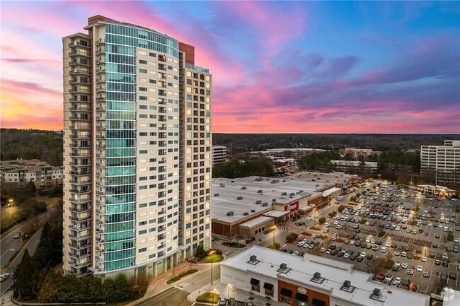 Building Photo - 4561 Olde Perimeter Way Unit 1803 Rental