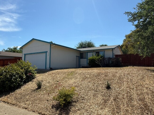 Photo - 1139 Jaxon Way