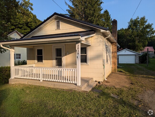 Building Photo - 2038 Shingletown Rd Rental