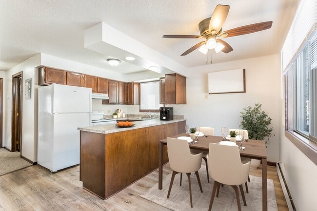 Photo - Heritage Place Apartments