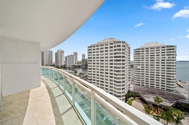 Photo - 950 Brickell Bay Dr Condo Unit 2706