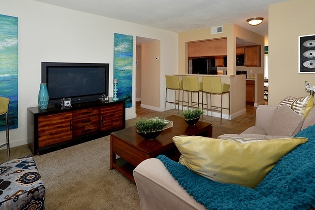 Alta Mar at Broadwater Apartments