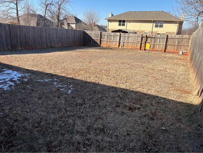 Photo - 3 bedroom 2 bath Edmond Duplex