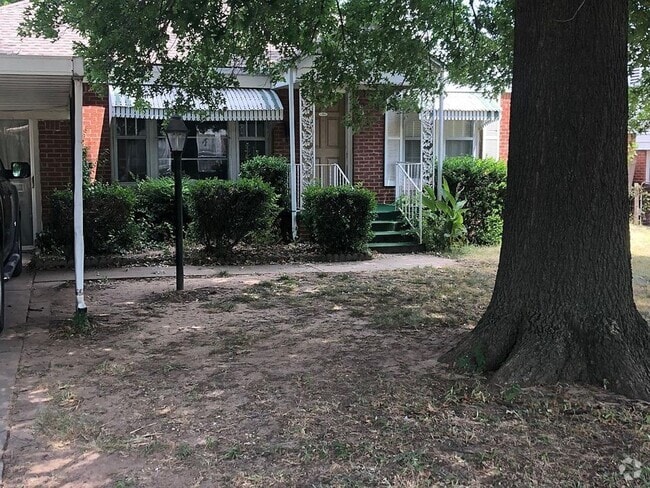 Building Photo - Charming 3-Bedroom Home in Quiet NW OKC Ne...