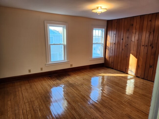 Photo - 19 Bergen St
