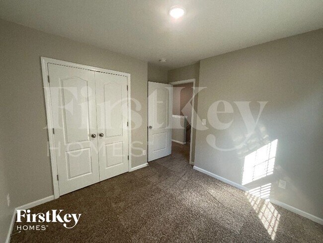 Photo - 5212 Raspberry Knoll Dr