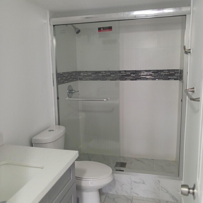 Photo - 6533 Sweet Maple Ln