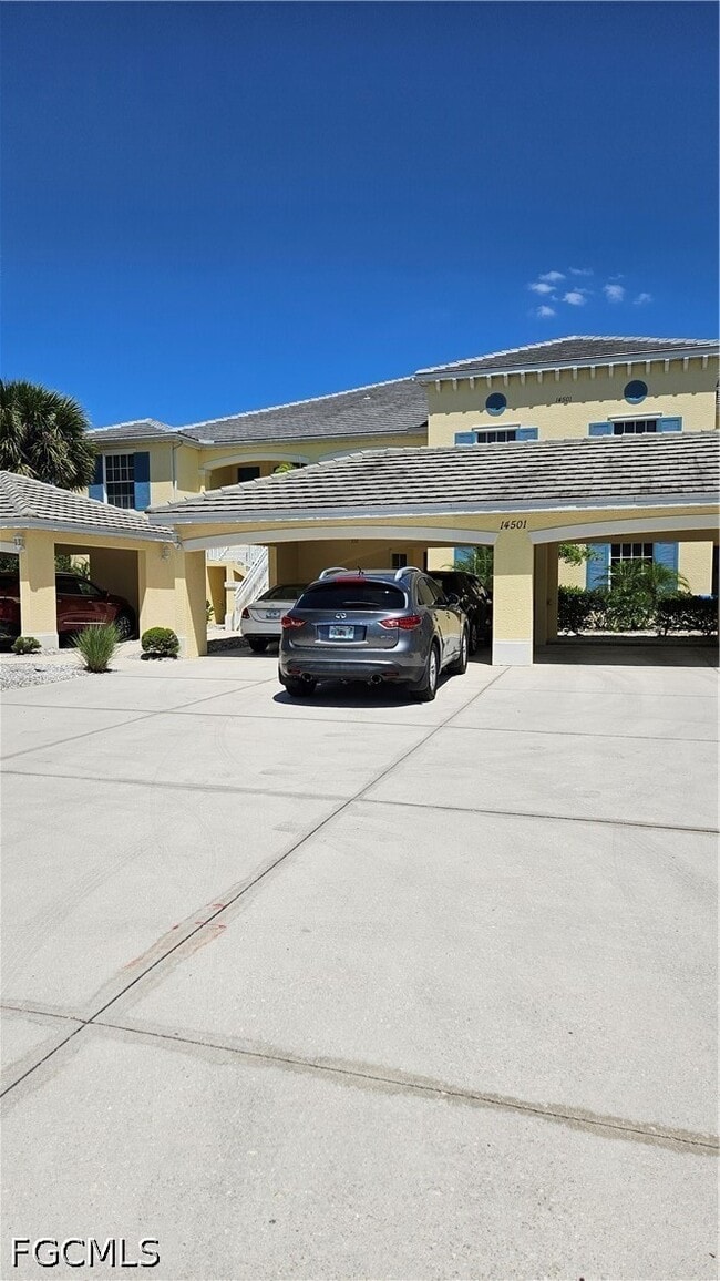 Photo - 14501 Abaco Lakes Dr Unidad 202