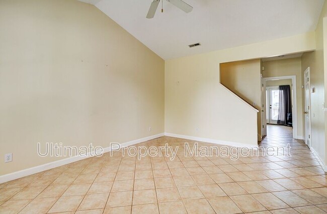 Photo - 321 S Kerr Ave