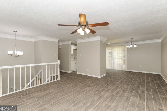 Photo - 7594 Casper Ct