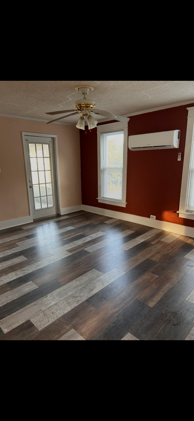 416 Cascade St Unit 2