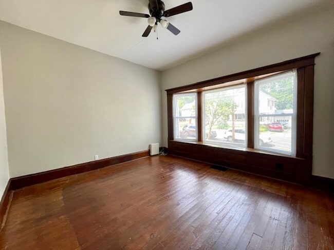 Photo - ck Unit 449 W Main