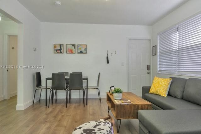 Photo - 1101 SW 30th St Unit 1-2