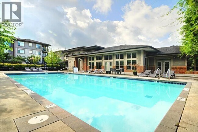 Photo - 9288 Odlin Rd Unit 232