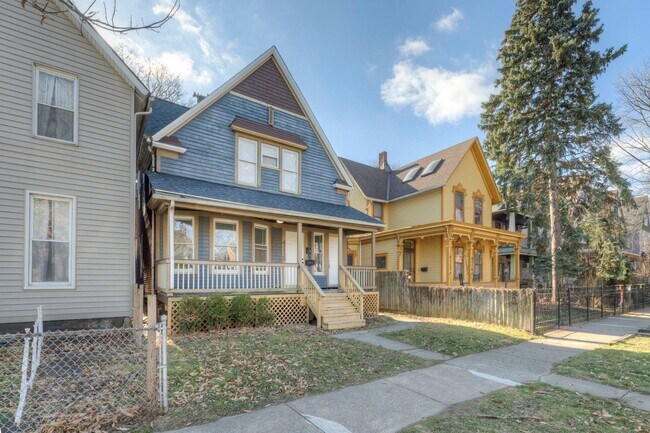 Photo - 4115 Whitman Ave Unit B