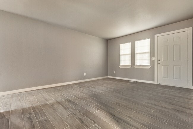 Photo - 13817 N Everest Ave