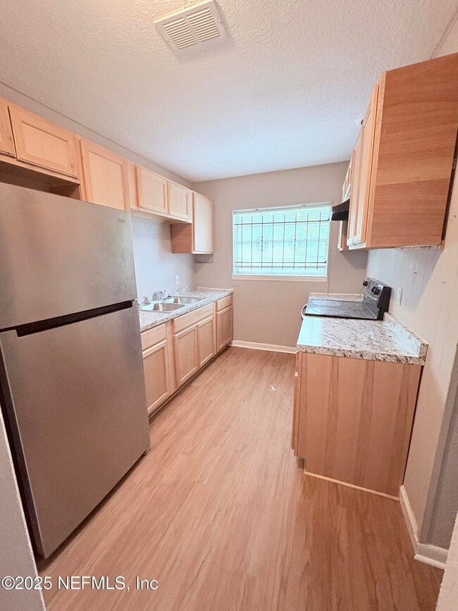 Photo - 2614 Aubrey Ave