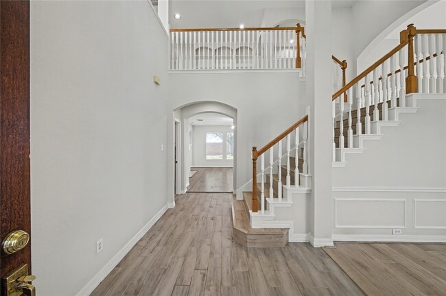 Photo - 5807 Bayberry Way