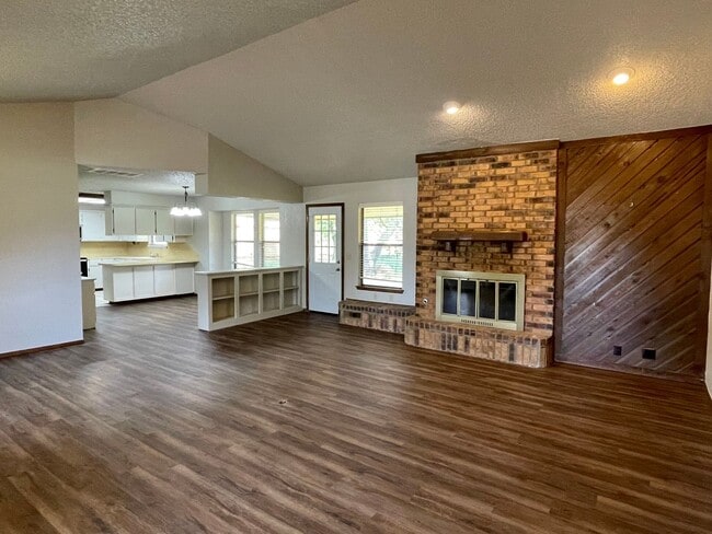 Photo - 903 E Northbrook Ave