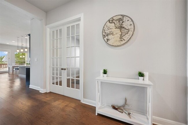 Photo - 686 Treadwell Ln