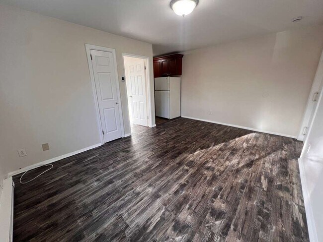 Photo - 76 Palisade Ave