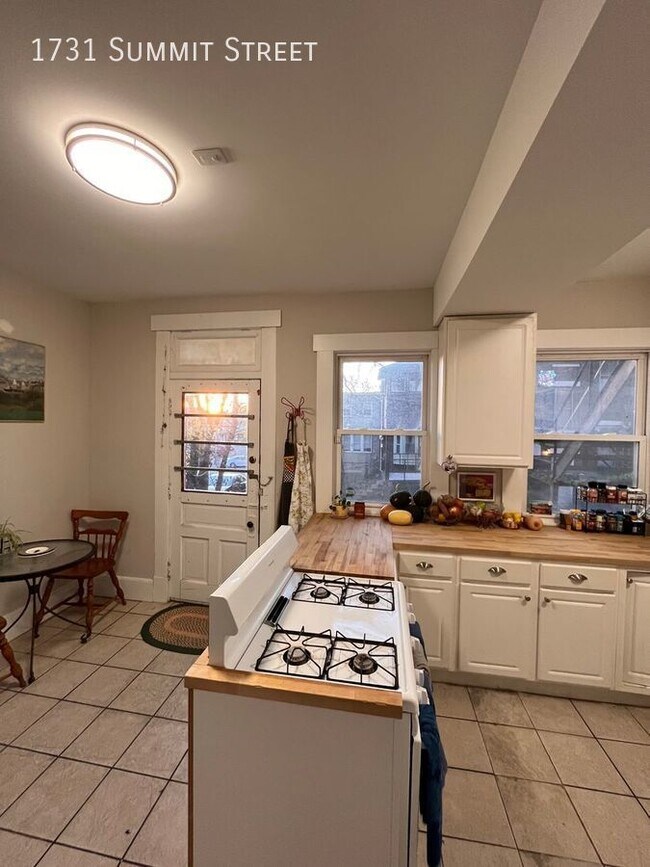 Beautiful 4 Bedroom available Fall 2024!! Rental Columbus, OH