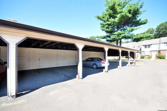 Photo - 3 St Marc Cir Unit P